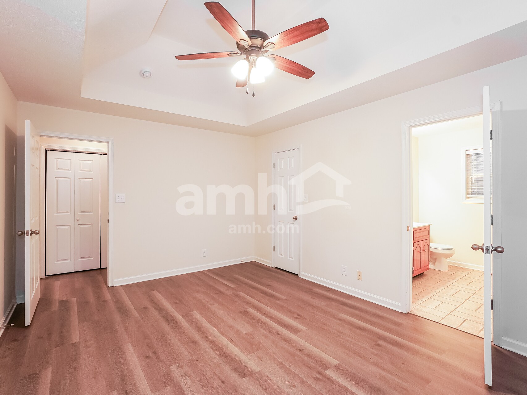 Building Photo - 3697 S Naples Ct