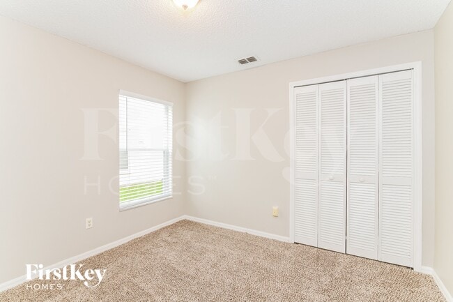 Building Photo - 2841 Picadilly Cir