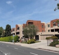 Building Photo - 7826 Topanga Canyon Blvd