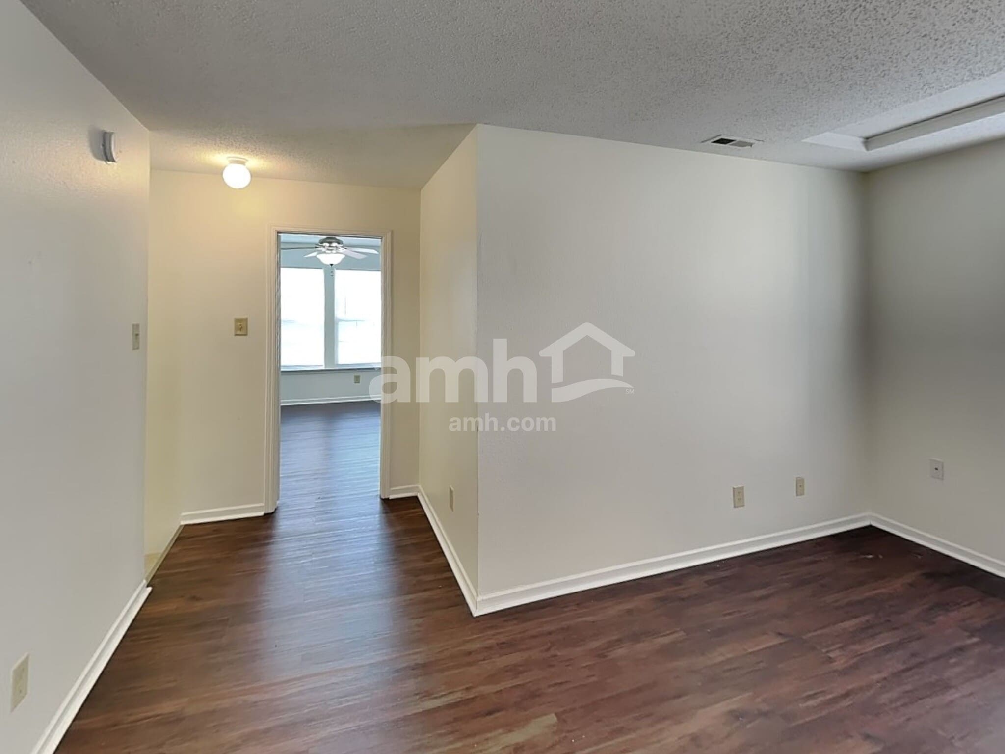 Building Photo - 9414 W Stargazer Dr