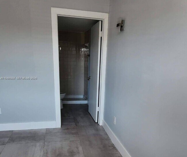 Building Photo - 15354 SW 72nd St