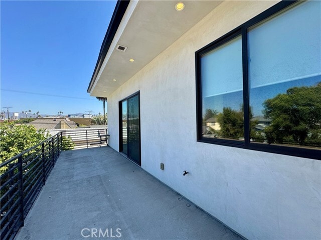 Building Photo - 143 N Ardmore Ave