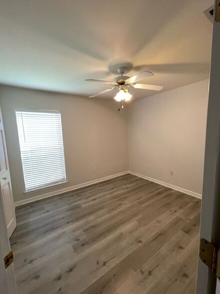Building Photo - 7646 Quorum Dr