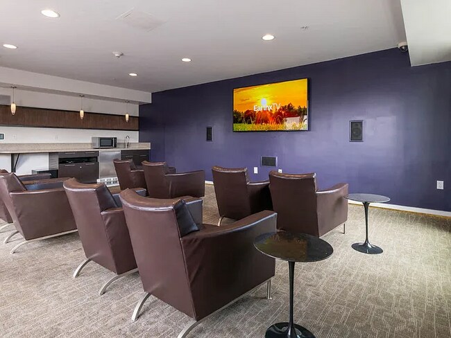 Building Photo - 235 San Pedro St