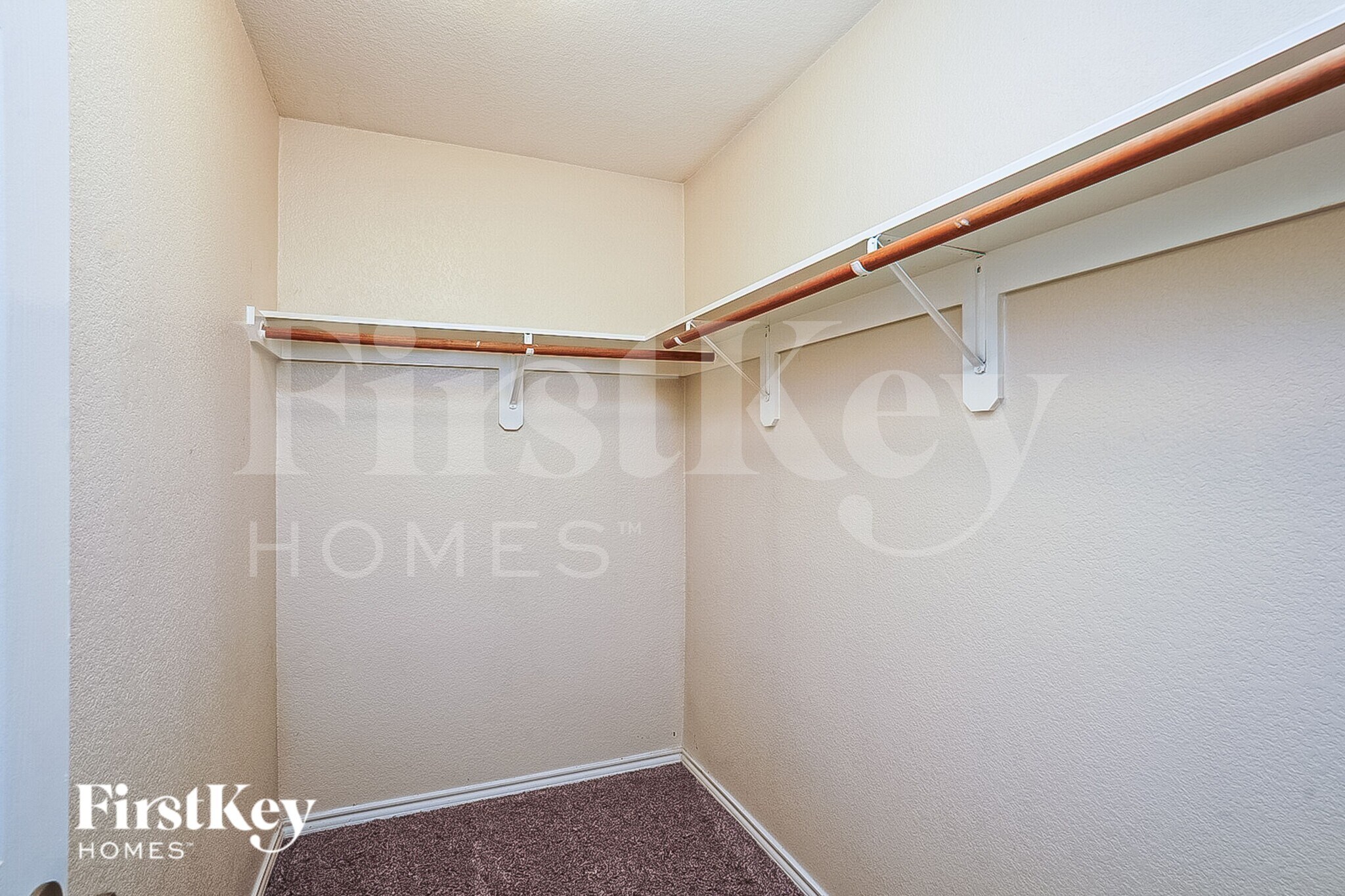 Building Photo - 6267 Gillian Park Dr