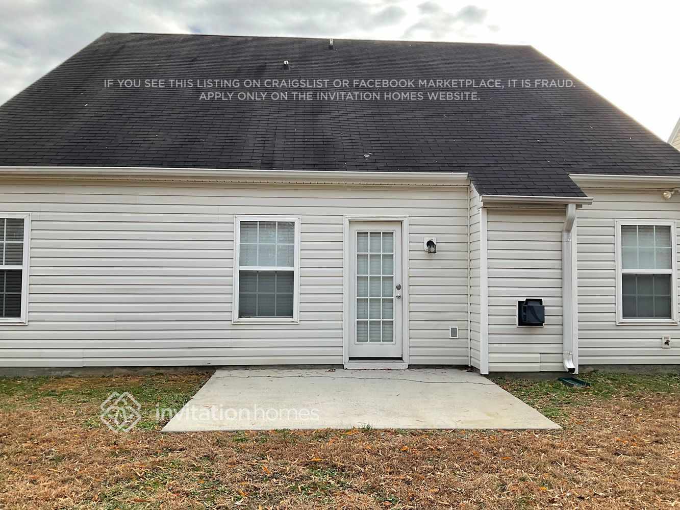 Building Photo - 8802 Laurel Run Dr