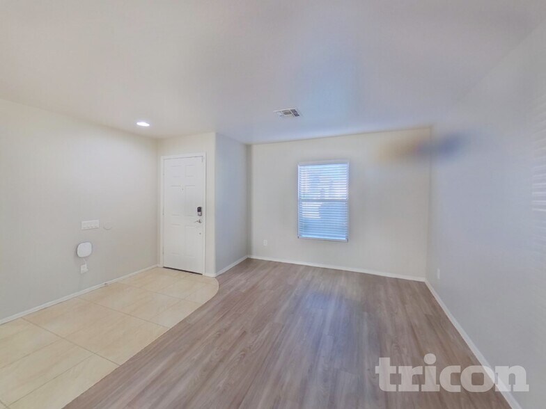 Building Photo - 19101 N Meghan Dr