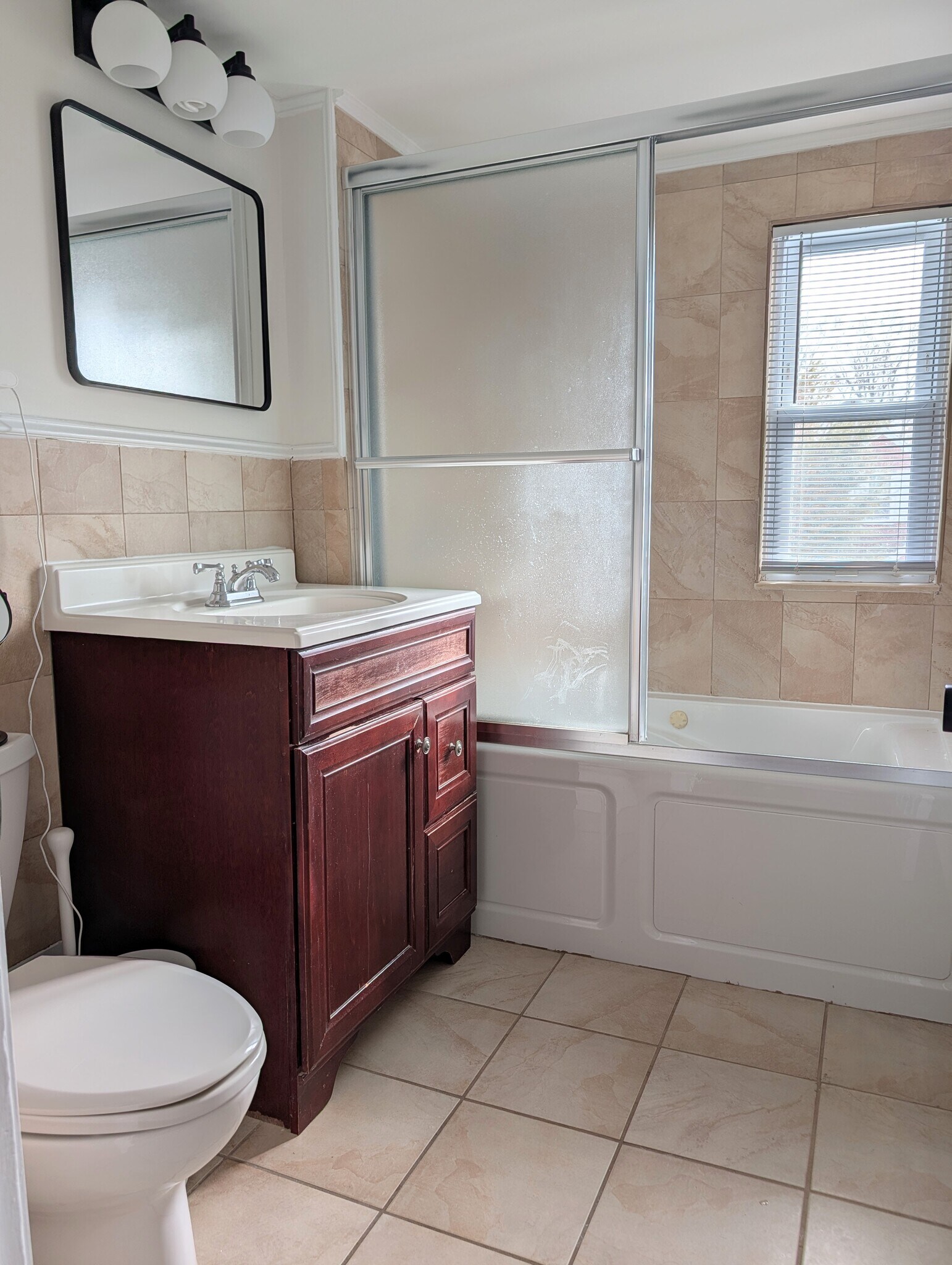 Building Photo - 56 Pilgrim Rd