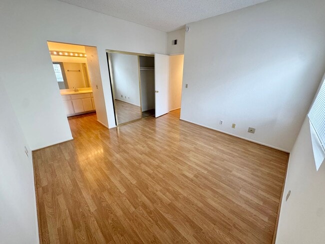 Building Photo - 10411 W Garden Grove Blvd