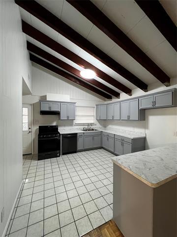 Building Photo - 8300 Doreen Ave