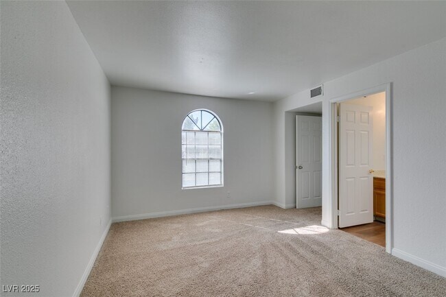 Building Photo - 2963 Juniper Hills Blvd