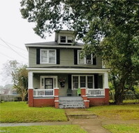 Building Photo - "Charming 1-Bedroom Haven on Springfield A...