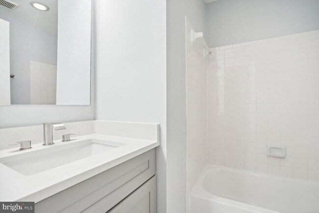 Building Photo - 7759 Asterella Ct