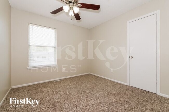 Building Photo - 804 Covey Dr