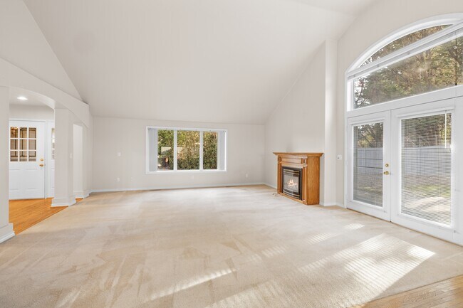 Building Photo - 1137 Riverrock Way