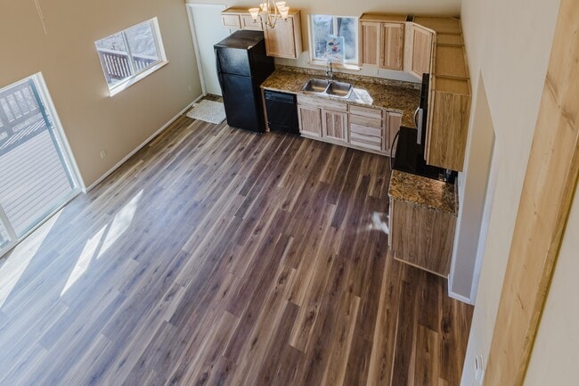 Building Photo - 337A Brookhill Dr