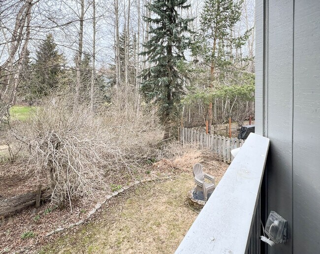 Building Photo - 3664 Mirage Cir