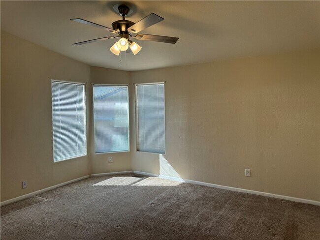 Building Photo - 4318 Amanda Ave