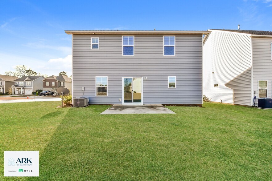 Building Photo - 166 Wahoo Cir