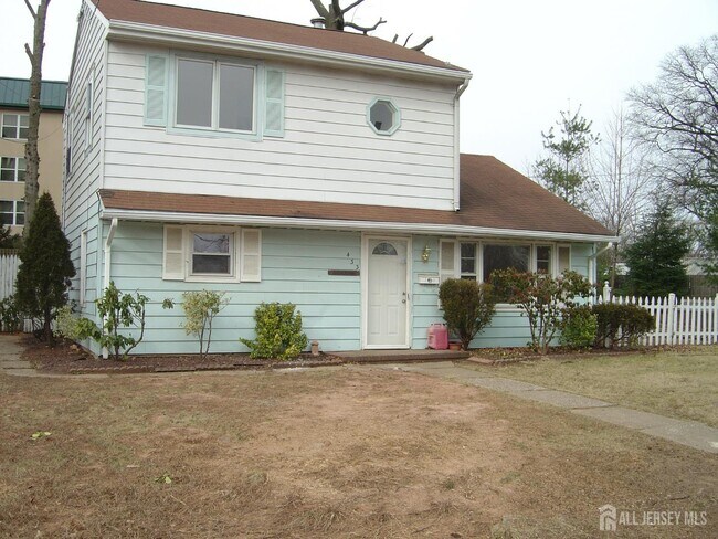 Primary Photo - 433 Jansen Ave