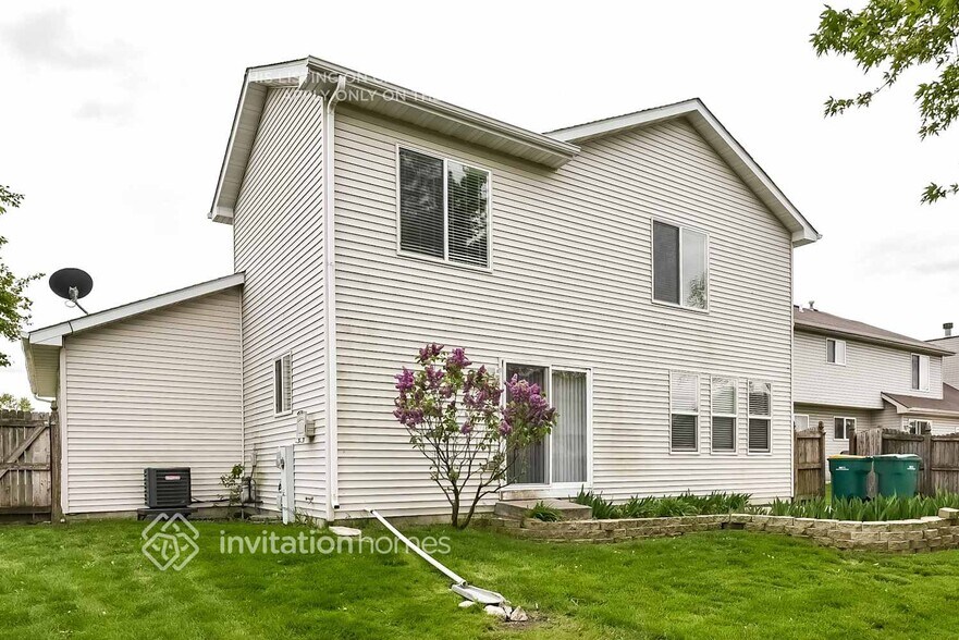 Building Photo - 5907 Alpine Way