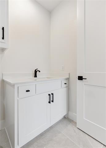 Building Photo - 3230 Elihu St