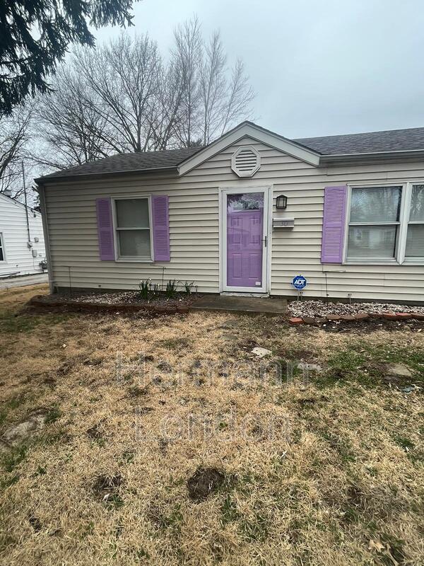 Building Photo - 30 St Celeste Dr