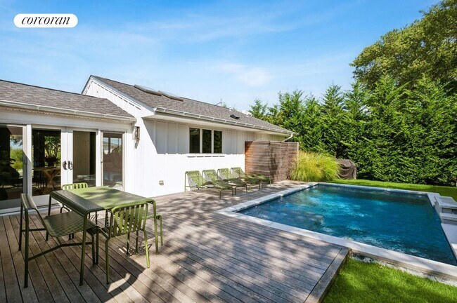 Building Photo - 28 Cliff Dr