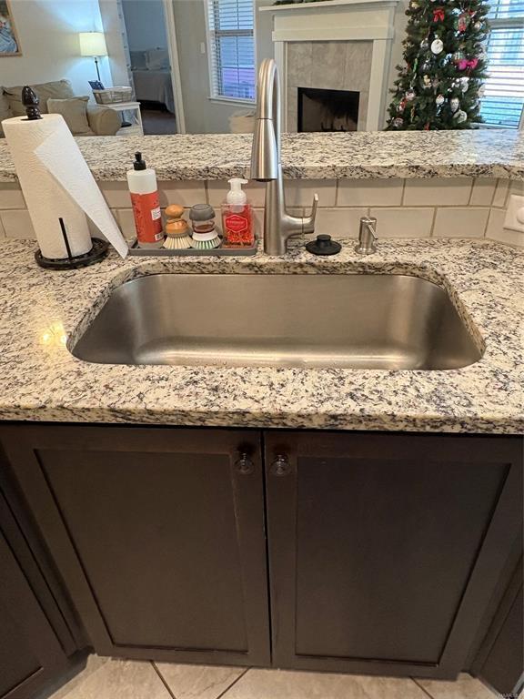 Building Photo - 9151 Cres Lodge Cir