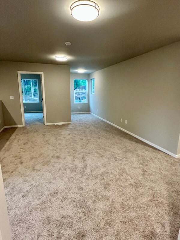 Building Photo - 537 Shore Pine Place