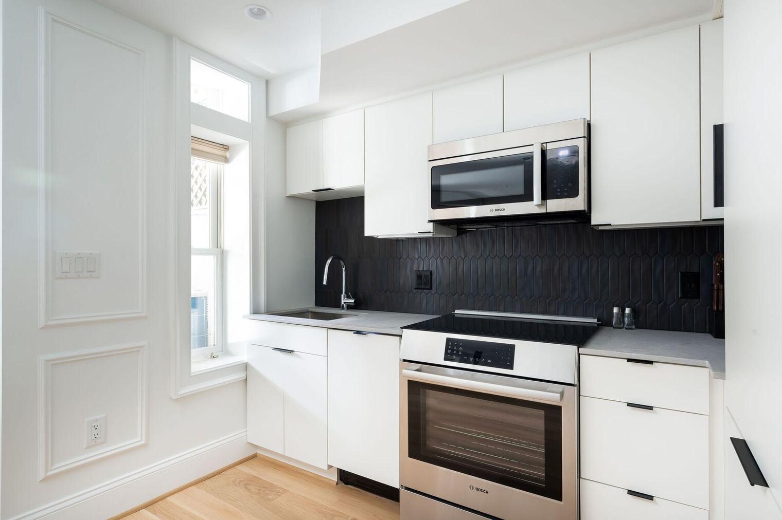 Building Photo - 1744 Corcoran St NW