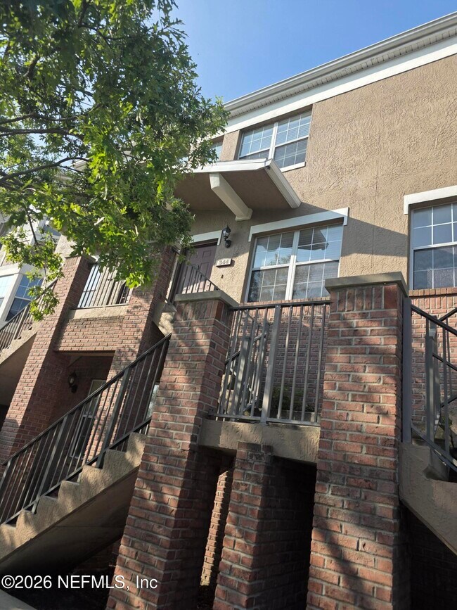Building Photo - 344 E Ashley St