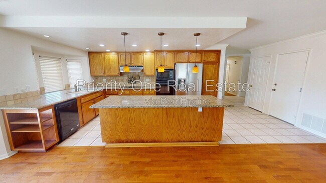 Building Photo - 14910 Conchos Dr