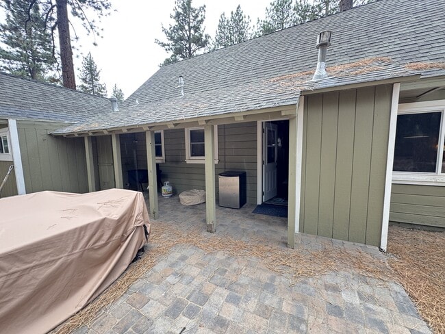 Building Photo - 3140 Nevada Ave
