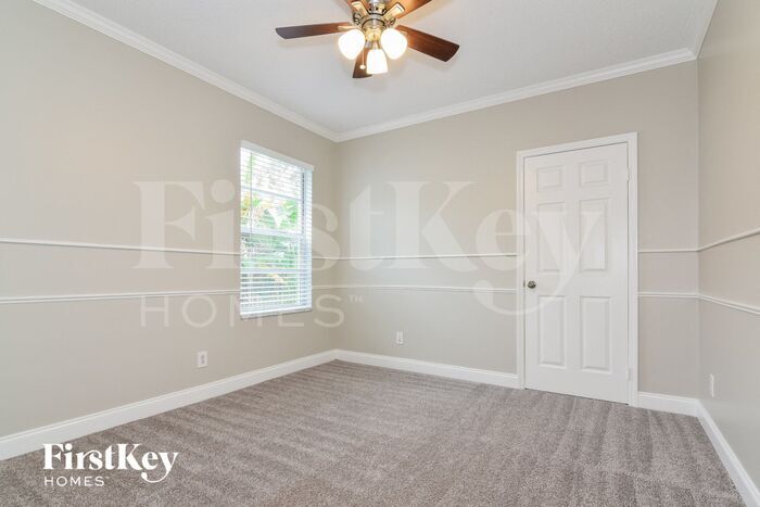Building Photo - 2612 Crestfield Dr