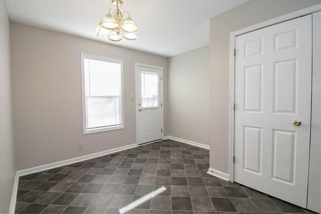 Building Photo - 1808 Harbor Dr