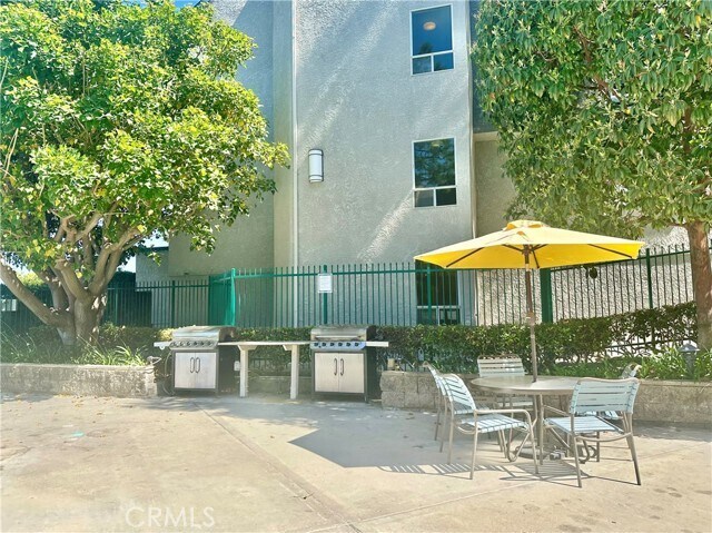 Building Photo - 1441 Brett Pl