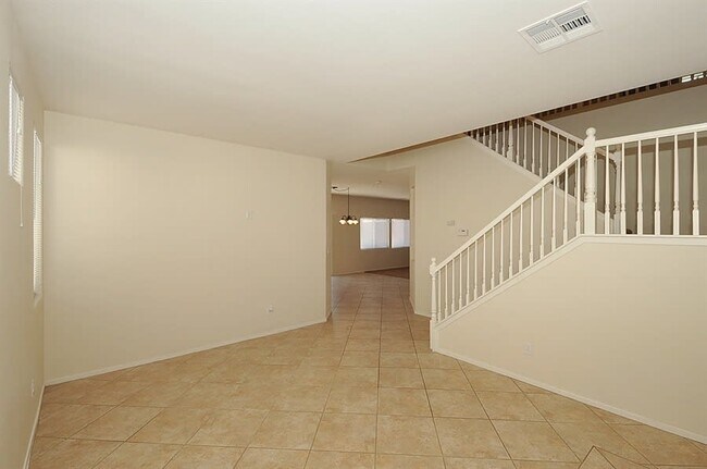 Building Photo - 8913 Wolf Dancer Ave