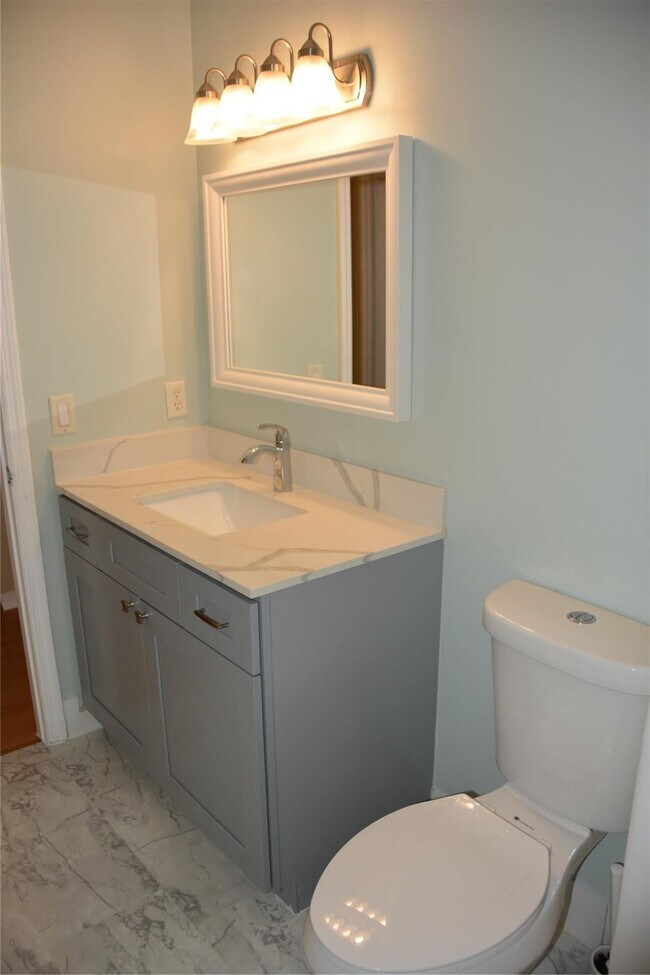 Building Photo - 4030 NW 90th Way