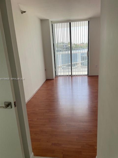 Building Photo - 20515 E Country Club Dr