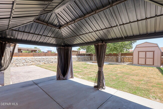 Building Photo - 5052 Silver Cholla Dr