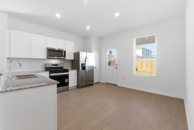 Building Photo - 26391 Cedar Sedge Dr