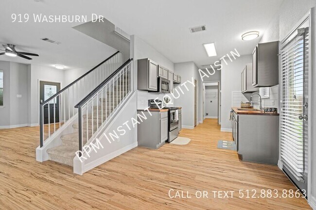 Building Photo - 919 Washburn Dr