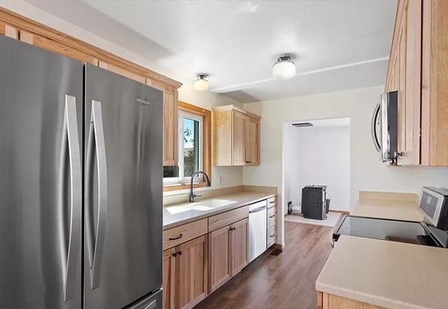 Building Photo - Townhome in the Billings Heights | Pet Friendly + Garage