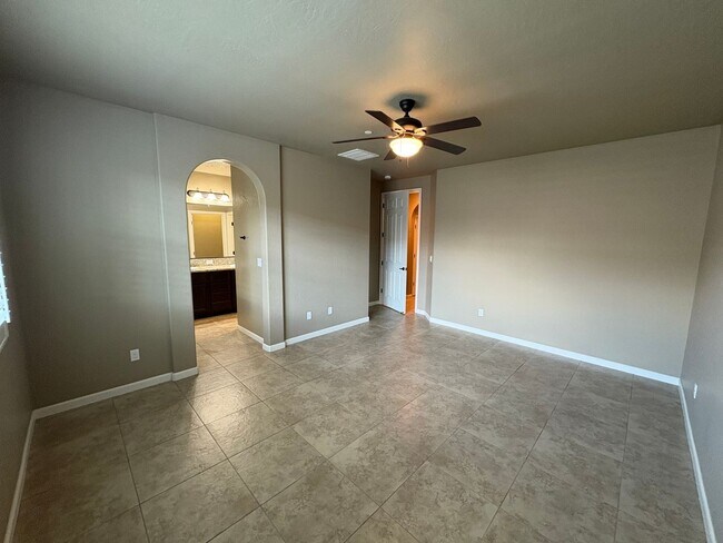 Building Photo - SE Visalia home coming soon!