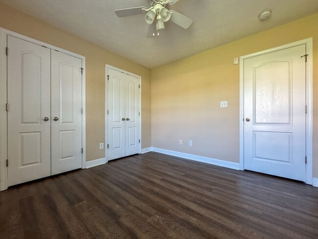 Building Photo - 258 Ivy Stone Dr