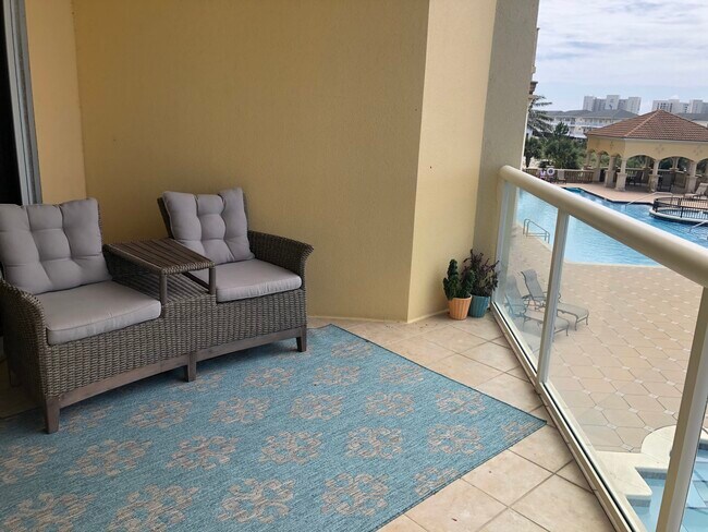 Building Photo - 770 Harbor Blvd