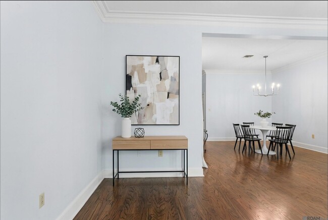 Building Photo - 7962 Wrenwood Blvd