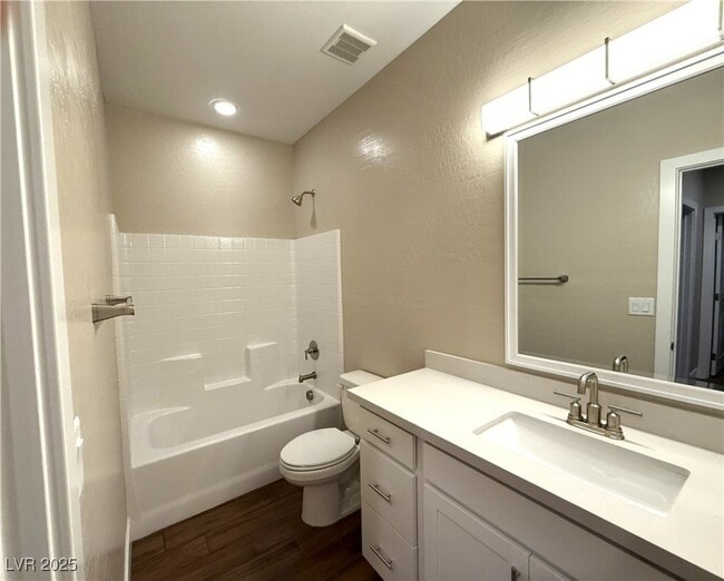 Building Photo - 1931 Rose Ct