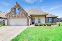 Building Photo - FOR RENT In Youngsville!